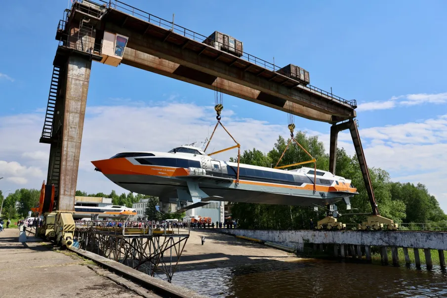 Два «Метеора 120Р» спустили на воду в Нижегородской области